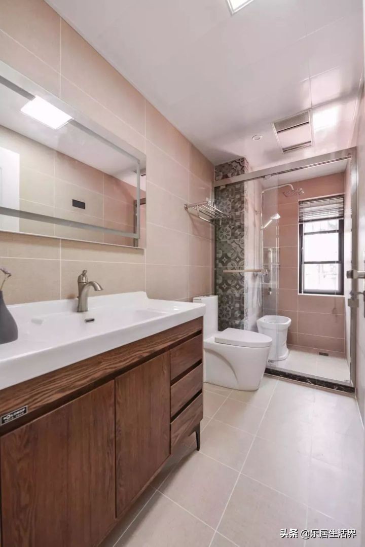 卫生间墙砖选什么颜色比较上档次,卫生间白色墙砖美缝什么颜色好看