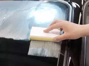 车前挡风玻璃油膜怎么去除妙招,去除车前挡油膜