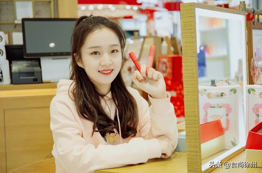 改造5个徐州素人!职场精英、sexy女孩、韩剧男主C位出道