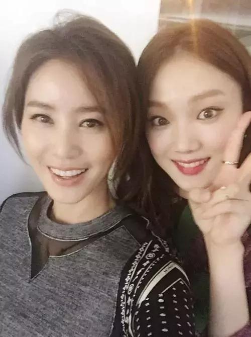 明星童颜秘诀，每1秒卖出10瓶的TA，素人高呼有效淡纹、去暗沉！