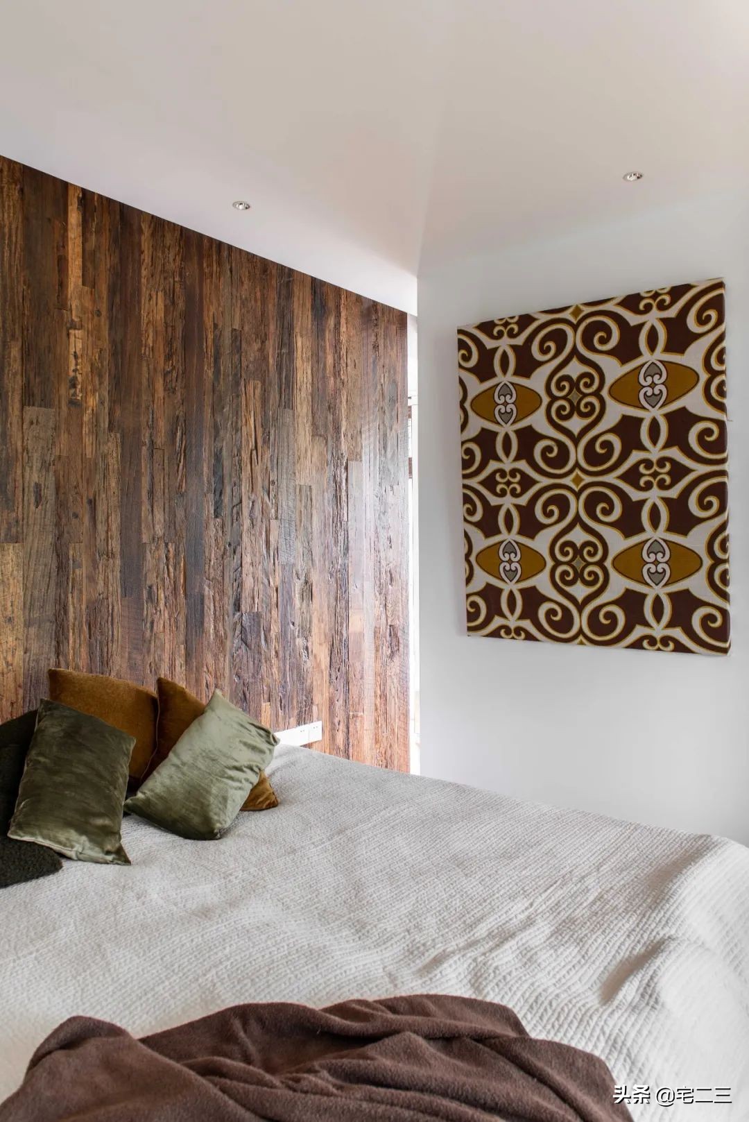 一栋隐居闹市的上海老洋房，一对“新克勒”夫妻的躺平日常