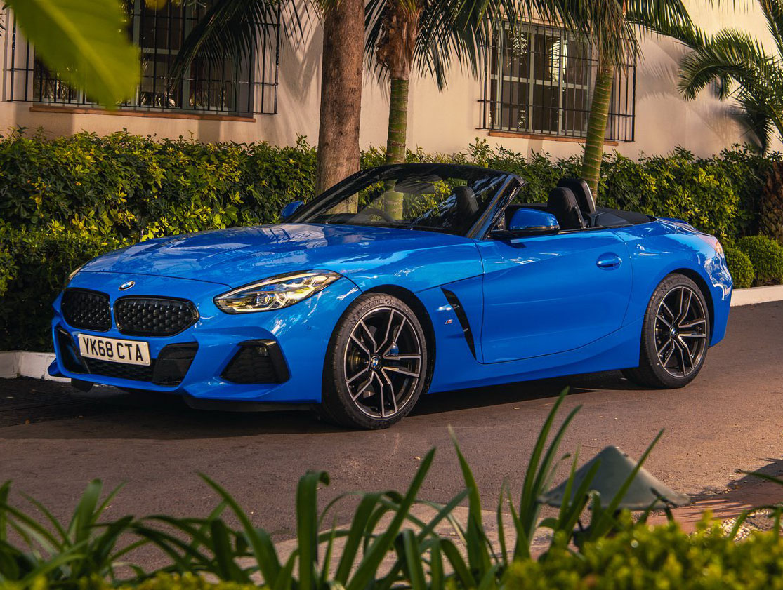 宝马z4sdrive30i售价多少万,10万的双门四座宝马z4硬顶敞篷版