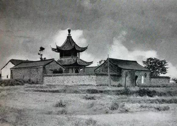 南京相隔百年的照片,南京城景对比图