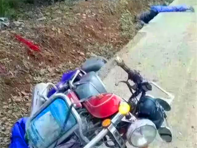 店主追抢货少年致一死一伤，该怎么评价，其实有两个案例借鉴