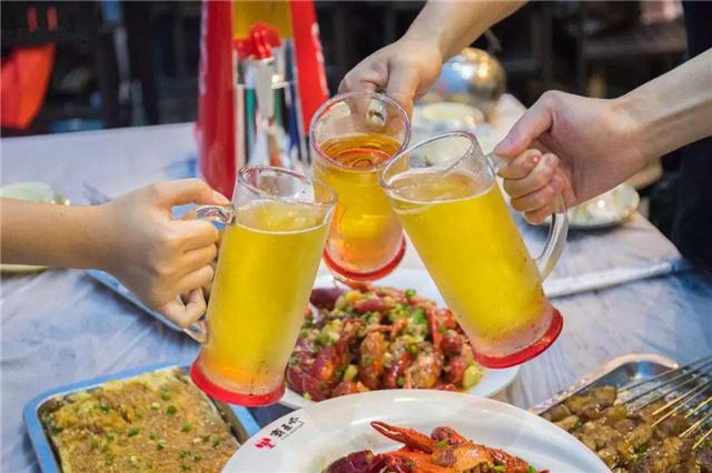 啤酒三巨头集团,中国啤酒三巨头