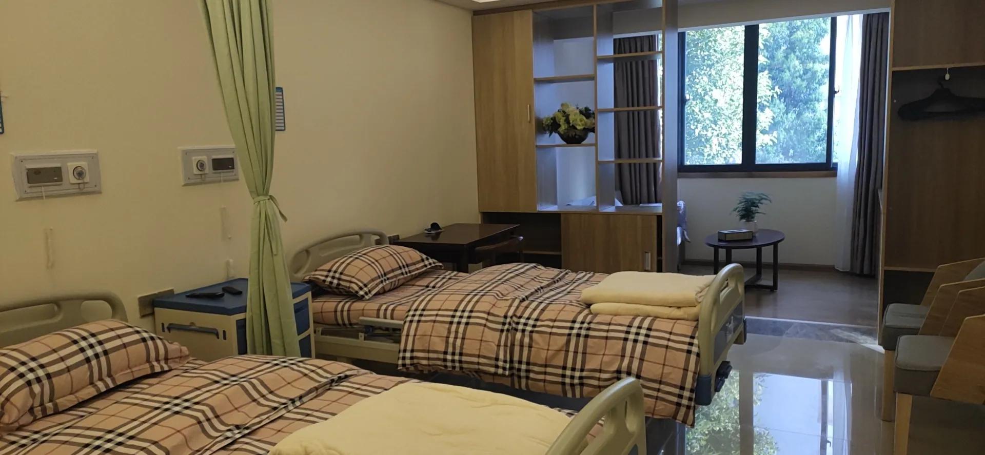 我选择云南弥勒养老，弥勒的医疗康养条件怎么样呢？