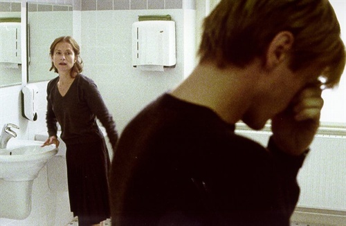 痴情大比拼:4部小说中的“痴情人”,一个比一个催泪