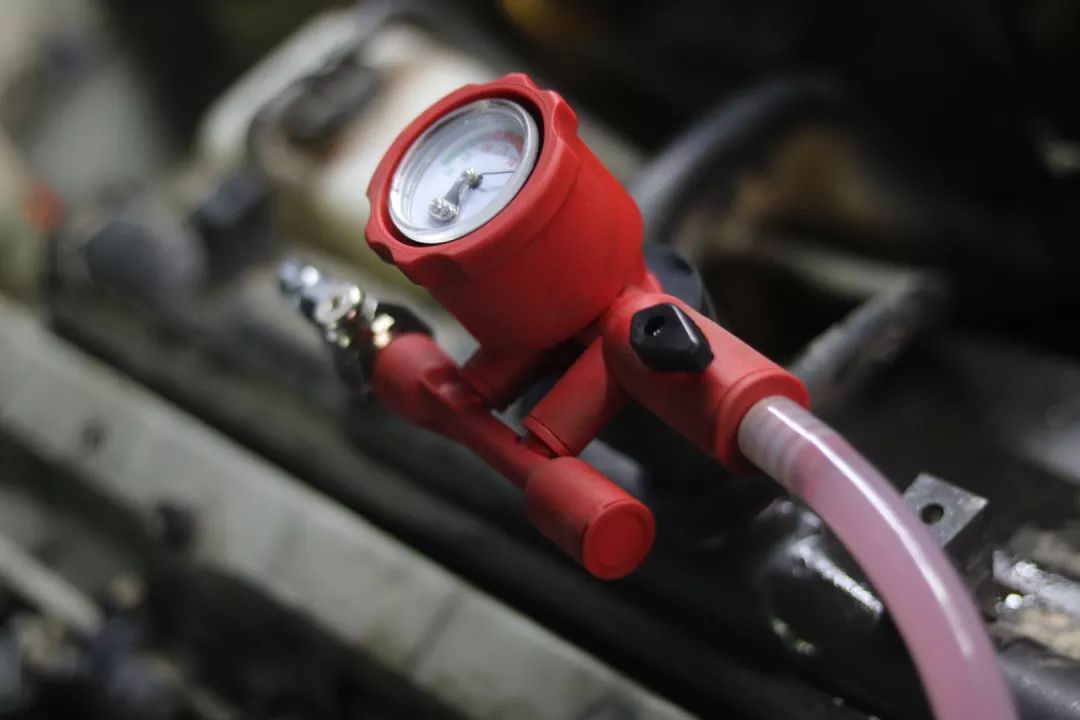 怪兽修车：翻新“残损不堪”的二手霸道LC150，满血复活变新车