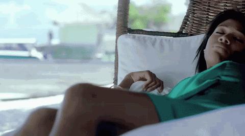 床上的血迹怎么快速去除,床上的被子真实图片