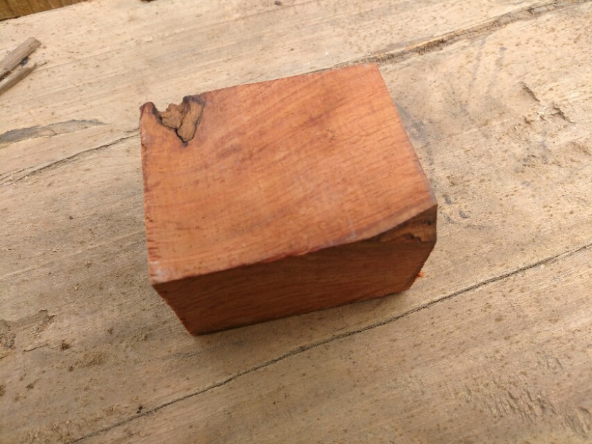 木雕富甲天下手把件制作视频,木雕入门教学简单小件