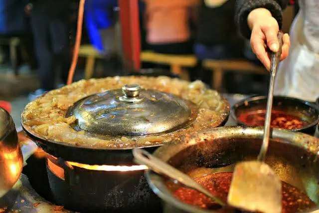 中国开封夜市小吃,开封最古老的夜市