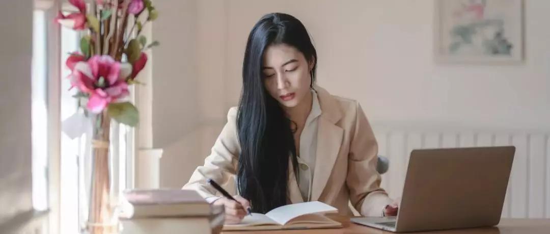 女生在金融行业做什么,女孩子在投行工作好不好