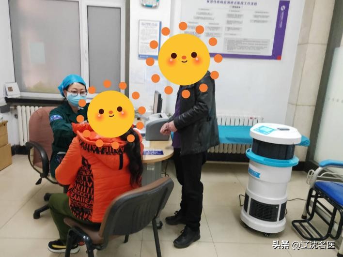 爱肝日专家义诊服务,东方医院爱肝日大型义诊