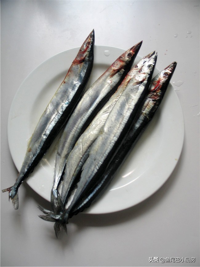 用黄豆酱做的烤鱼味道怎么样,在家做烤鱼原来这么简单麻辣过瘾