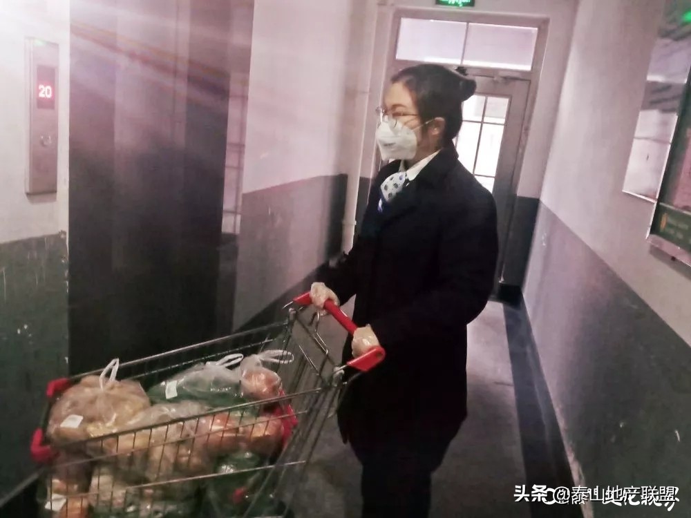 致敬一线工作人员济南,致敬物业在一线服务人员