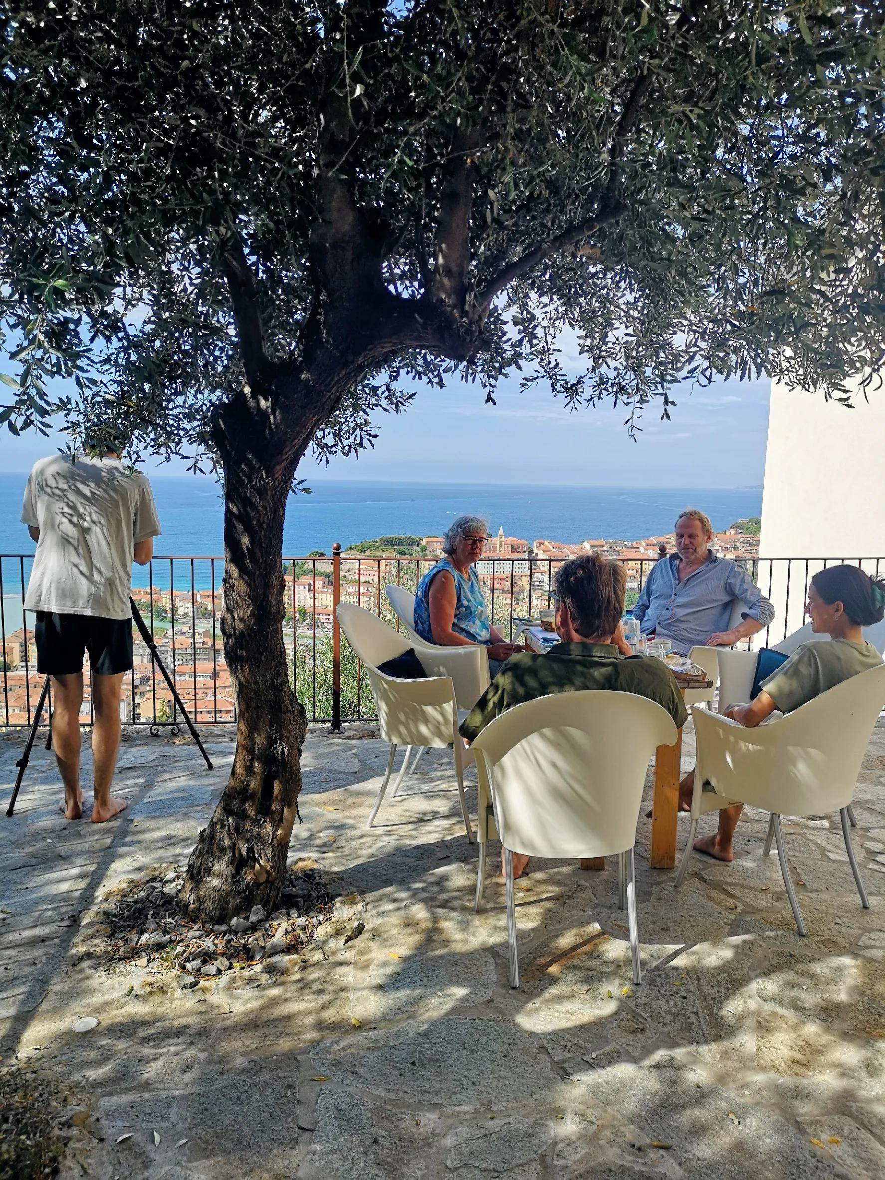 资本主义自食恶果,资本主义带来的悲哀