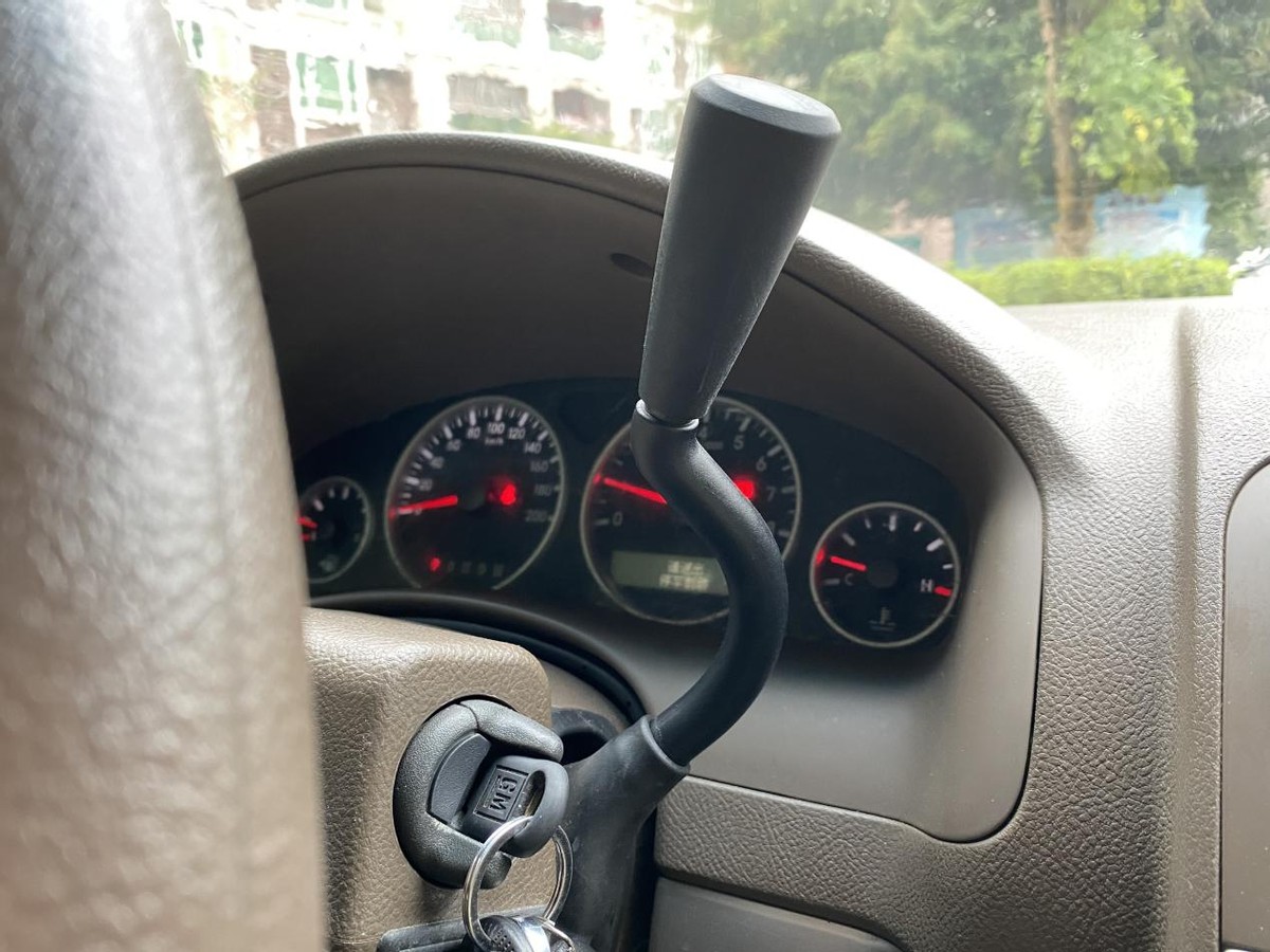 跟别克gl8很像的商务车,最新款别克gl8的性能和评价