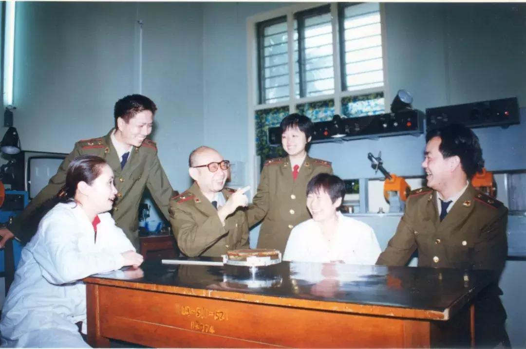 高伯龙纪录片,高伯龙作品