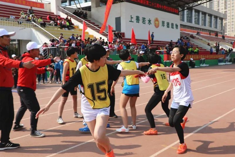 连破四项纪录!高新区中小学生田径运动会精中健儿成绩斐然