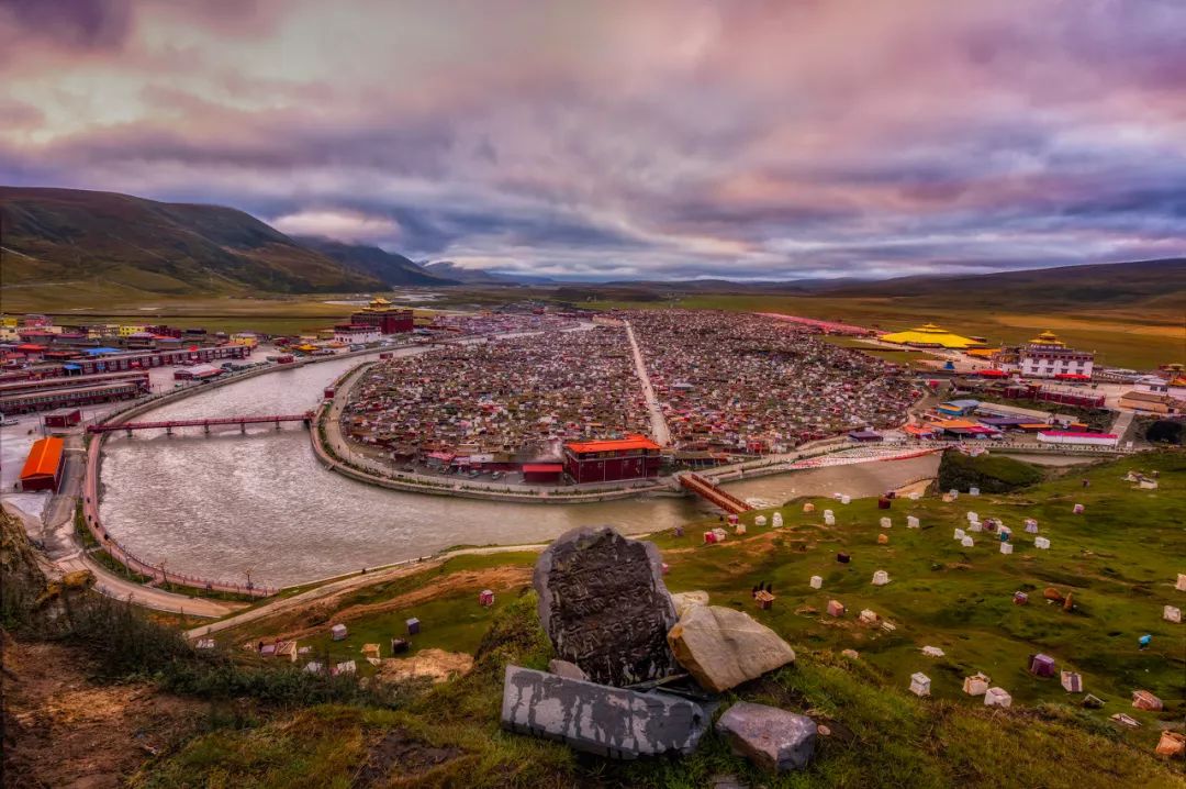 情歌故乡，格萨尔王故里，不去*藏西**就去梦中的香巴拉