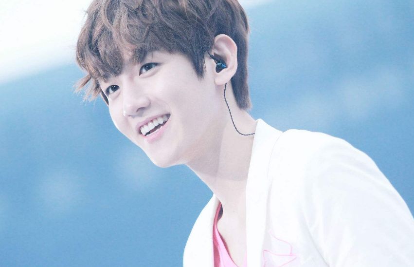 边伯贤做过的事,边伯贤26岁视频