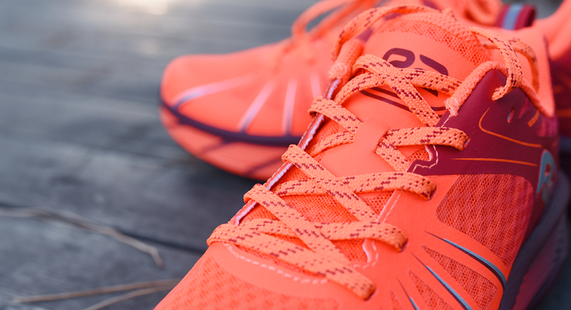 跑步鞋r2云跑鞋,r2云跑新款缓震跑鞋