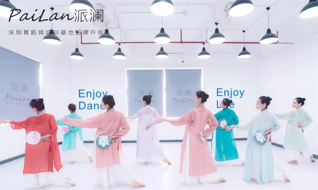 跳舞的人为什么这么瘦,跳舞的人腰很软吗