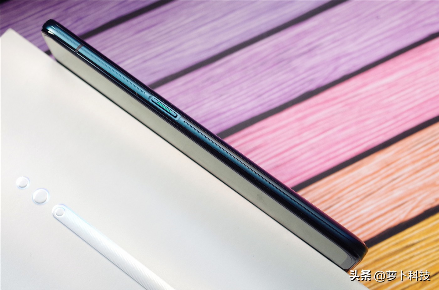 opporeno全系列测评,opporeno全面屏评测