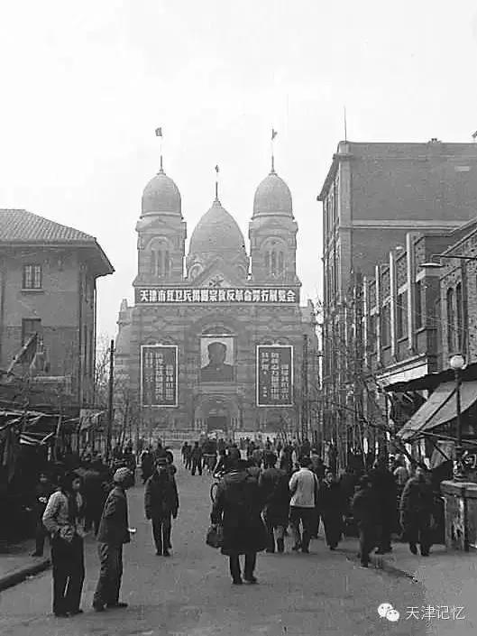 天！堪称「天津之光」的滨江道，怎么就沦为了「假货一条街」？