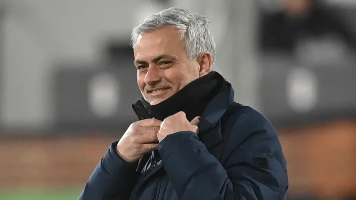 穆里尼奥受罗马球迷欢迎,穆里尼奥谈穆帅