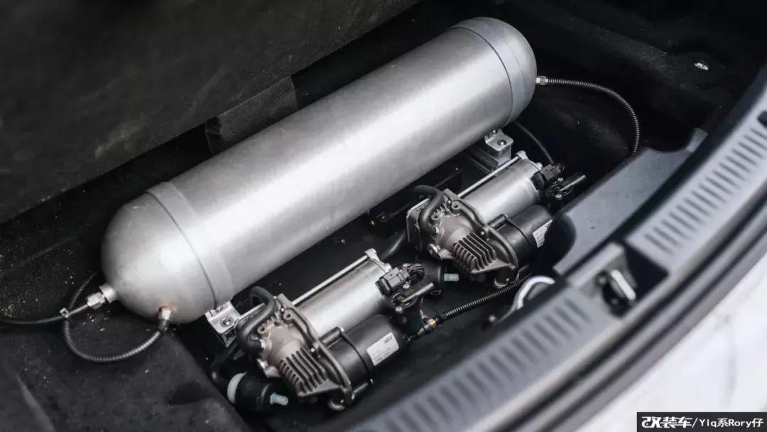 2018年奔驰e300改装黑武士,奔驰e300改黑武士加恶魔之眼