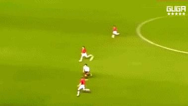 卡卡梅罗时期最后的巨星,梅罗前球王