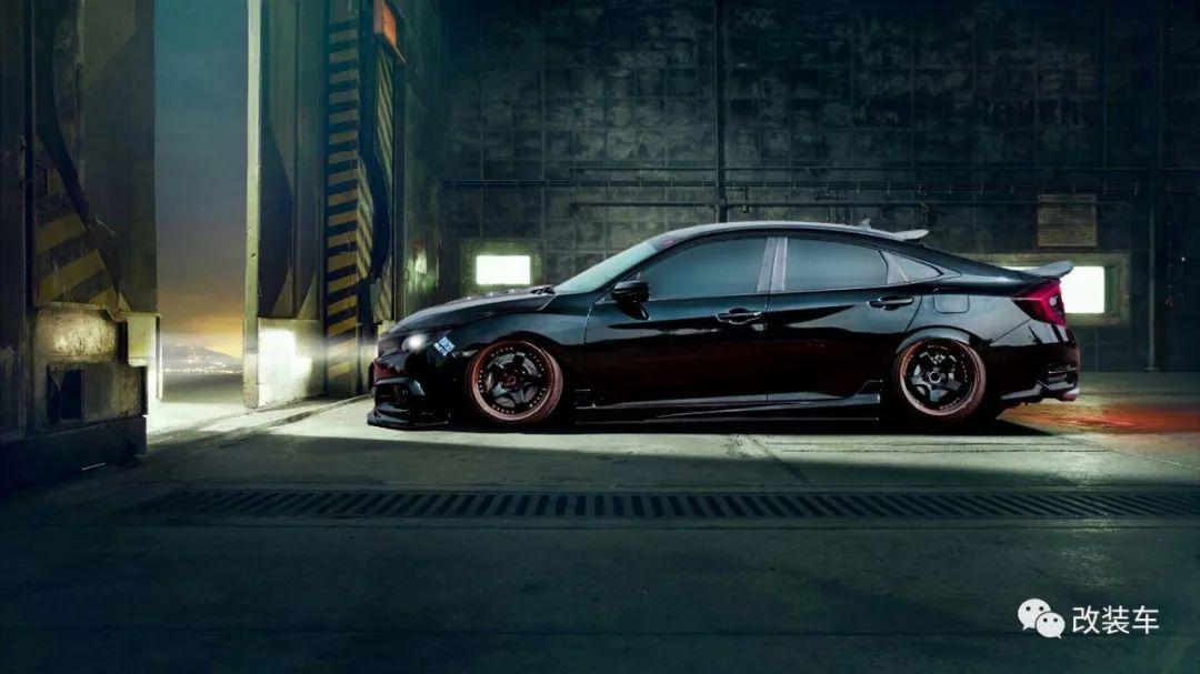 我不再是秒天秒地的10代思域,而是不务正业的手动玩家!