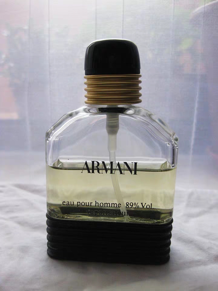 男士香水避坑,闻起来比较骚气的男士香水