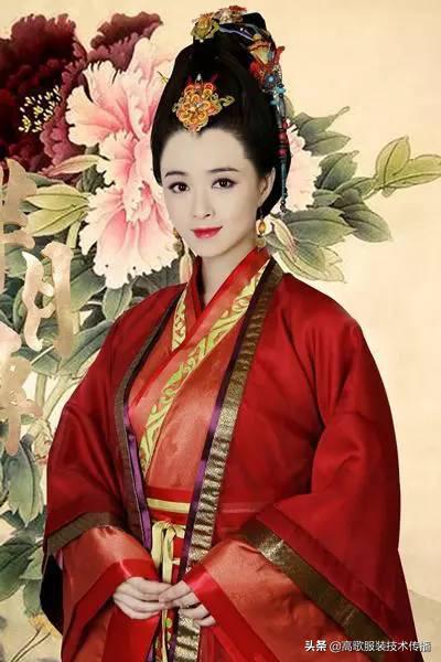 程越峰服装视频,程越峰服装视频全集