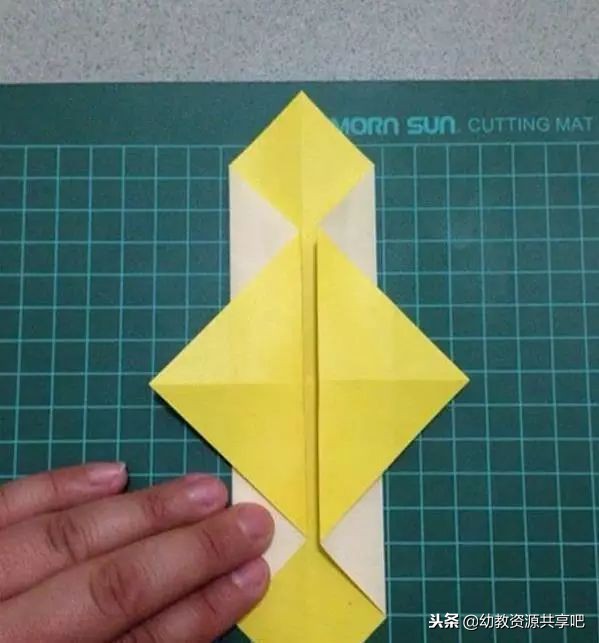 幼儿园关于春节的手工灯笼,2022春节灯笼手工制作10000种