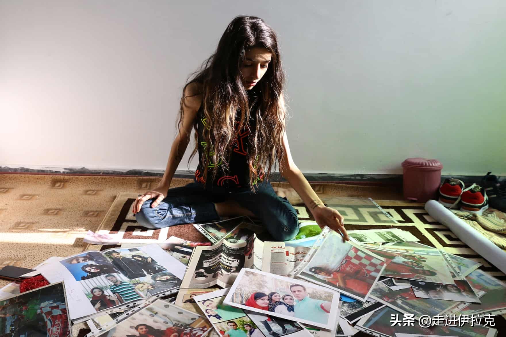 伊朗女扮男装,伊朗女性足球场观赛