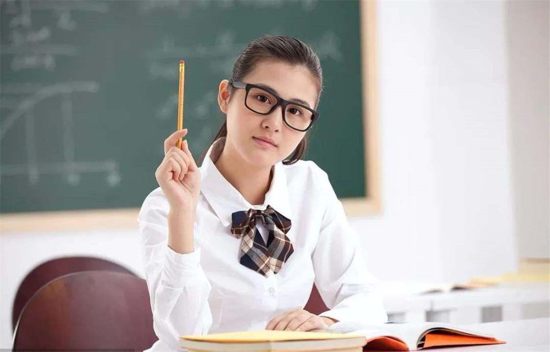 写作业拖拉磨叽厌学是心理问题吗,一写作业就瞌睡是什么原理