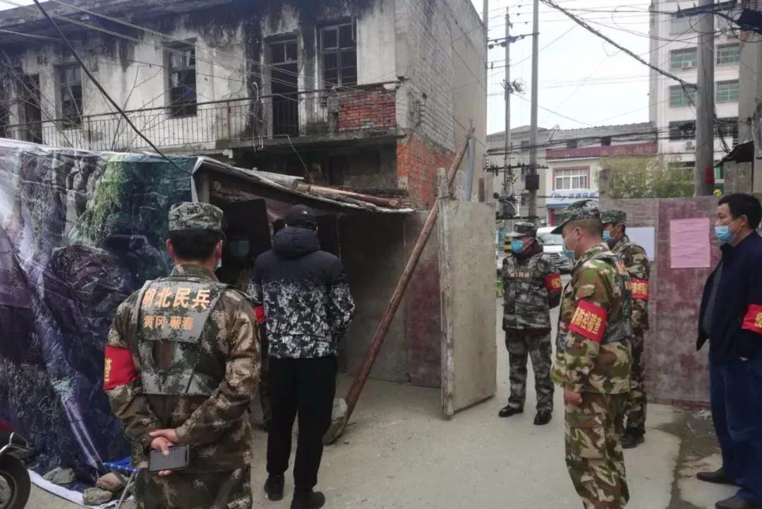 战疫英雄写真图片,湖北蕲春写真