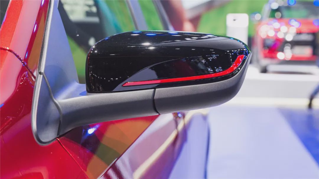 五年的雪佛兰科沃兹还能卖多少钱,雪佛兰科沃兹大概卖了多少辆车