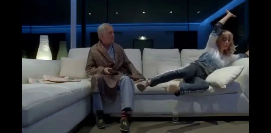 英剧9号秘事全部,英剧9号秘事讲的什么事