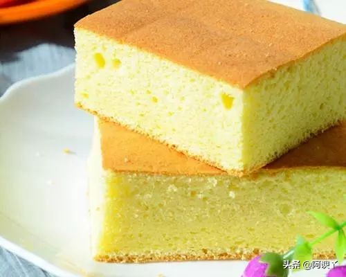 海绵蛋糕怎样才算打好,判断海绵蛋糕成熟的方法