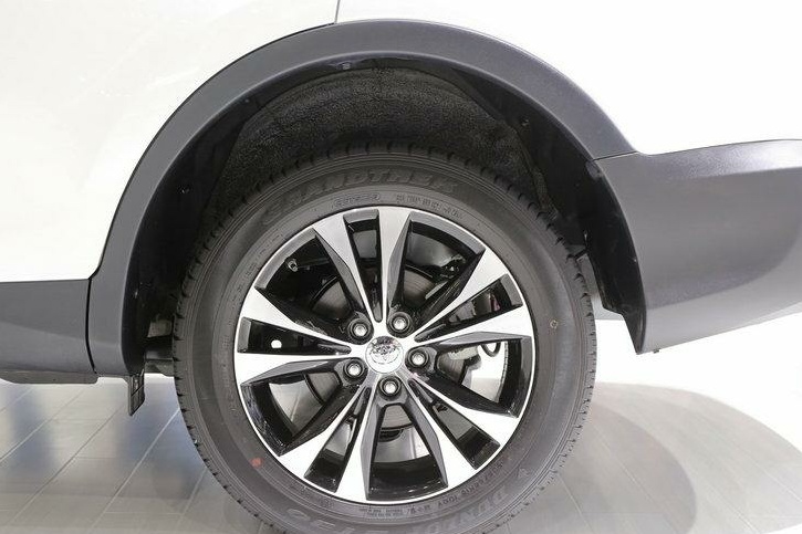 rav4荣放空间大不大,丰田荣放rav4座椅舒适度