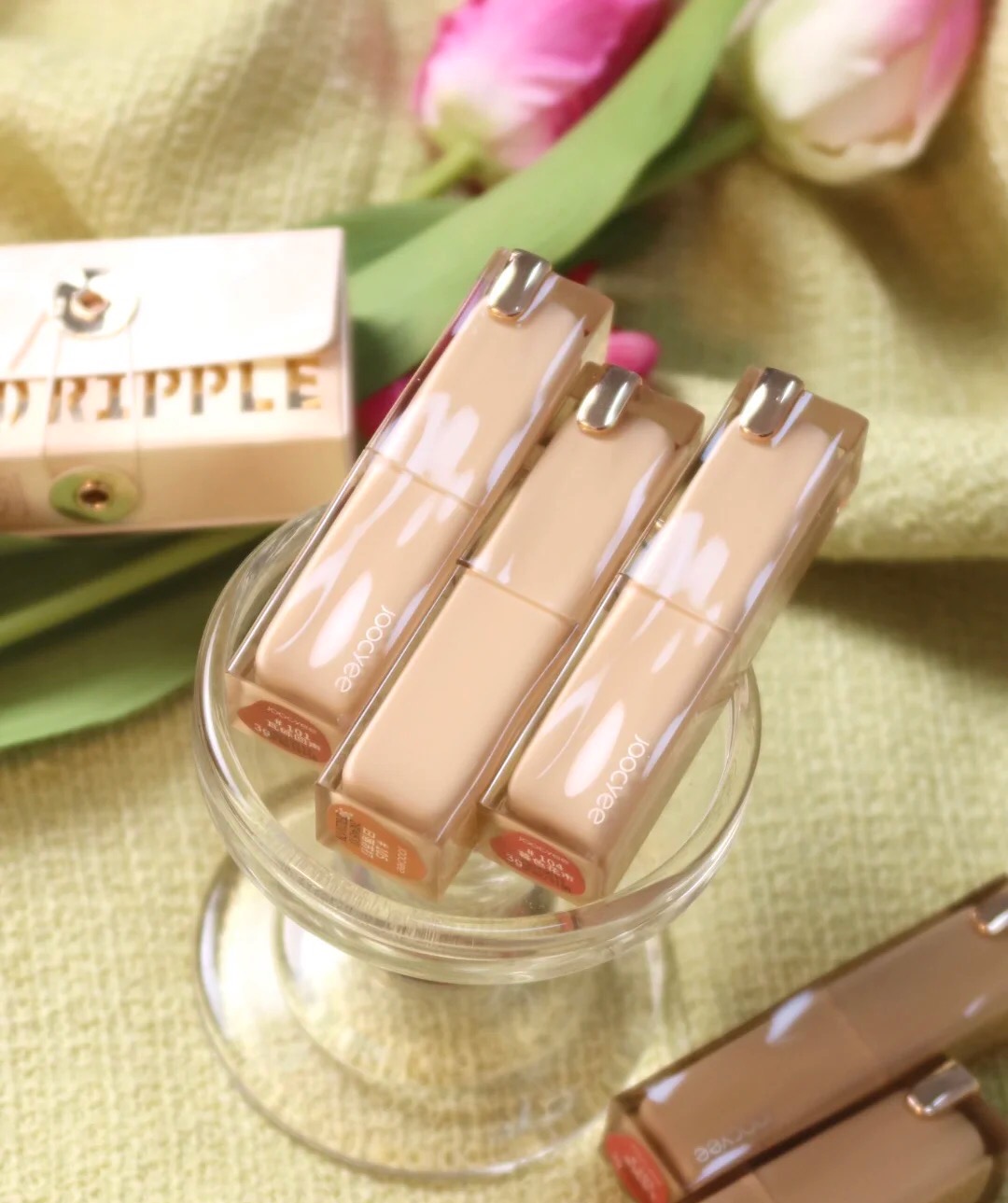 适合黄黑皮春天涂的口红测评,显白又没味道的大牌口红推荐