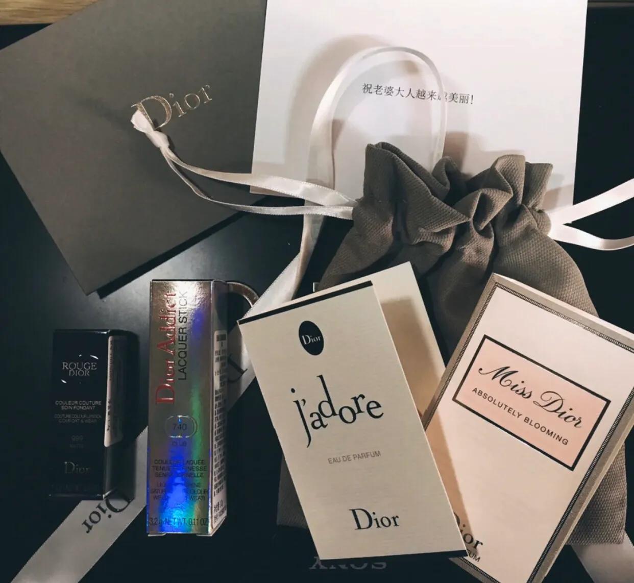 大牌化妆品批发价很低吗,大牌化妆品低价购买