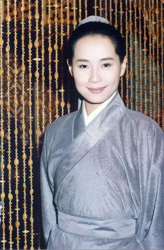 剧情雷人设糟，一山更比一山“高”，新倚天终于找到垫背的了