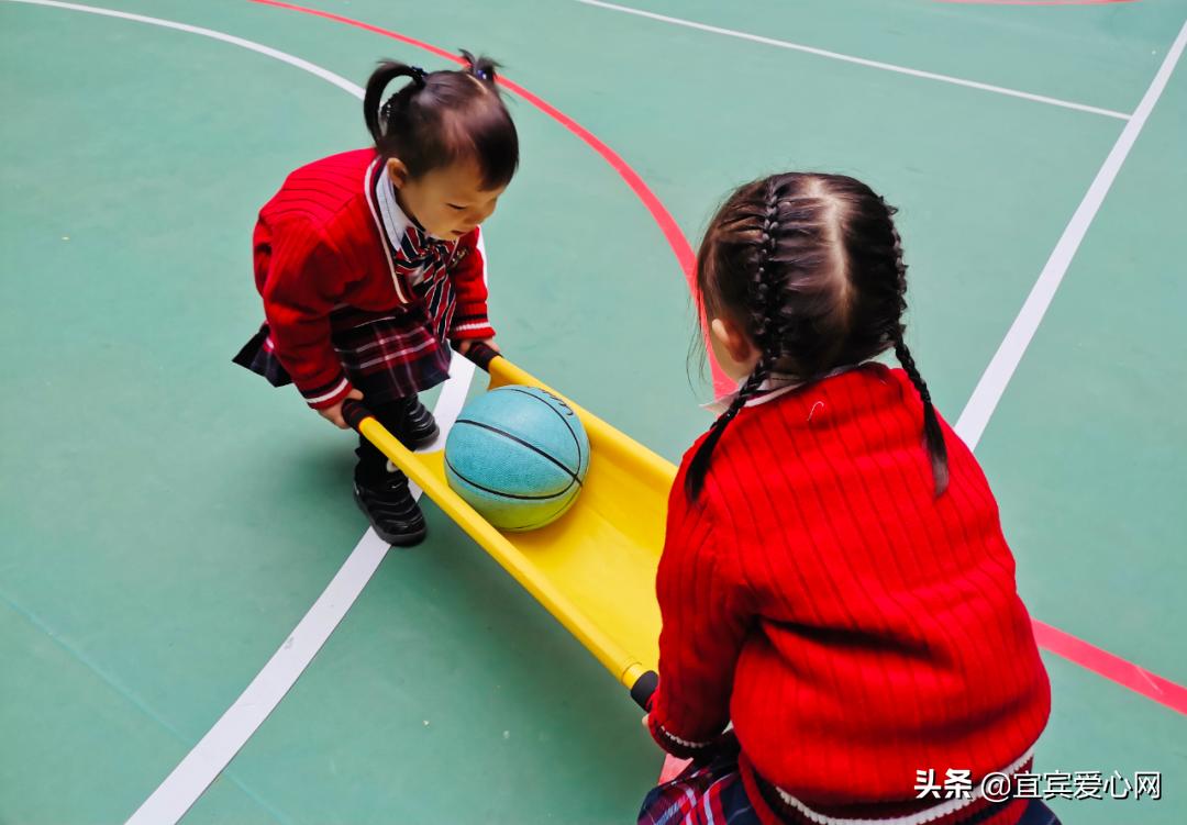 幼儿园乐享春天活动,幼儿园欢乐运动