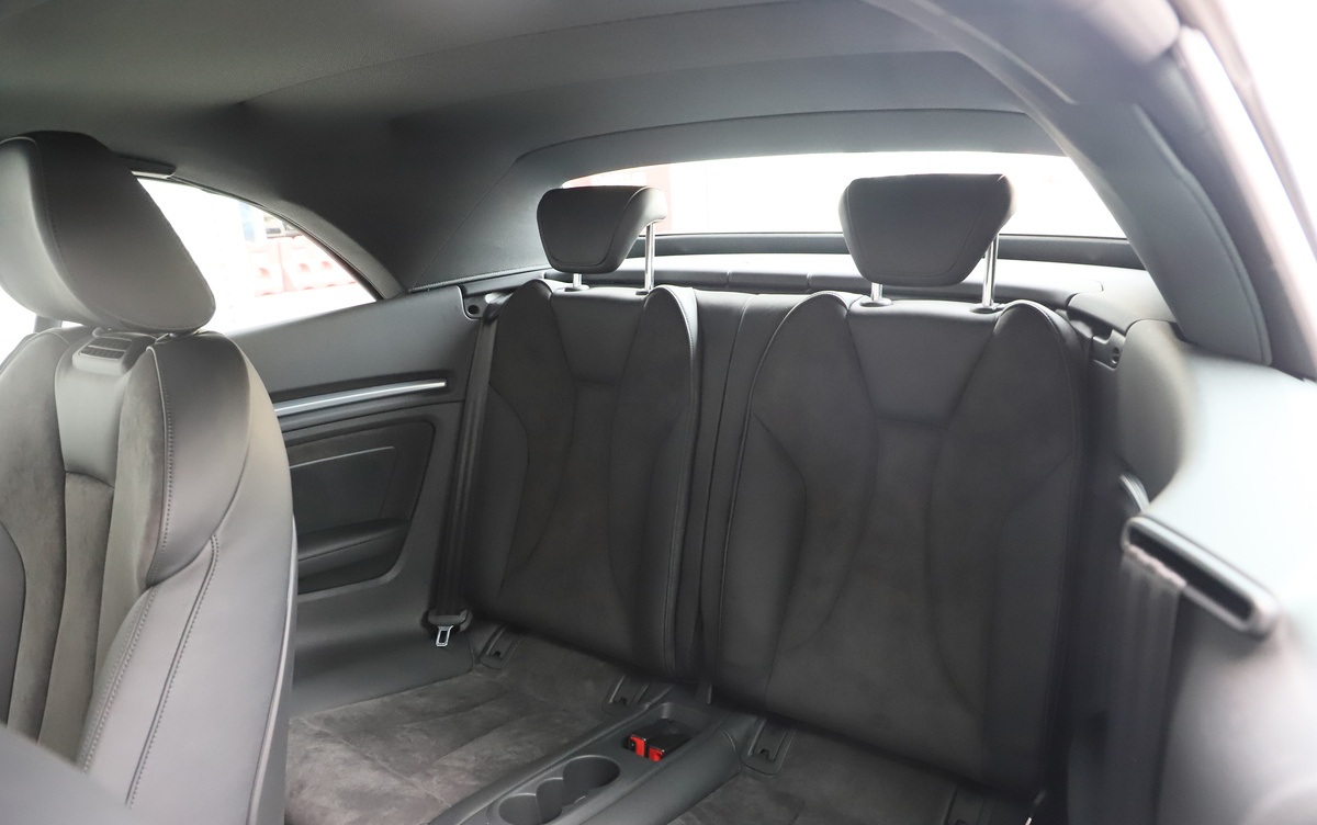 奥迪下一代四座敞篷,奥迪车系大全敞篷跑车2门