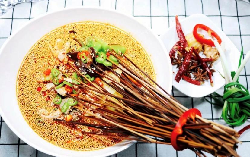 乐山冰粉在哪个地方,乐山最好吃的凉糕和冰粉