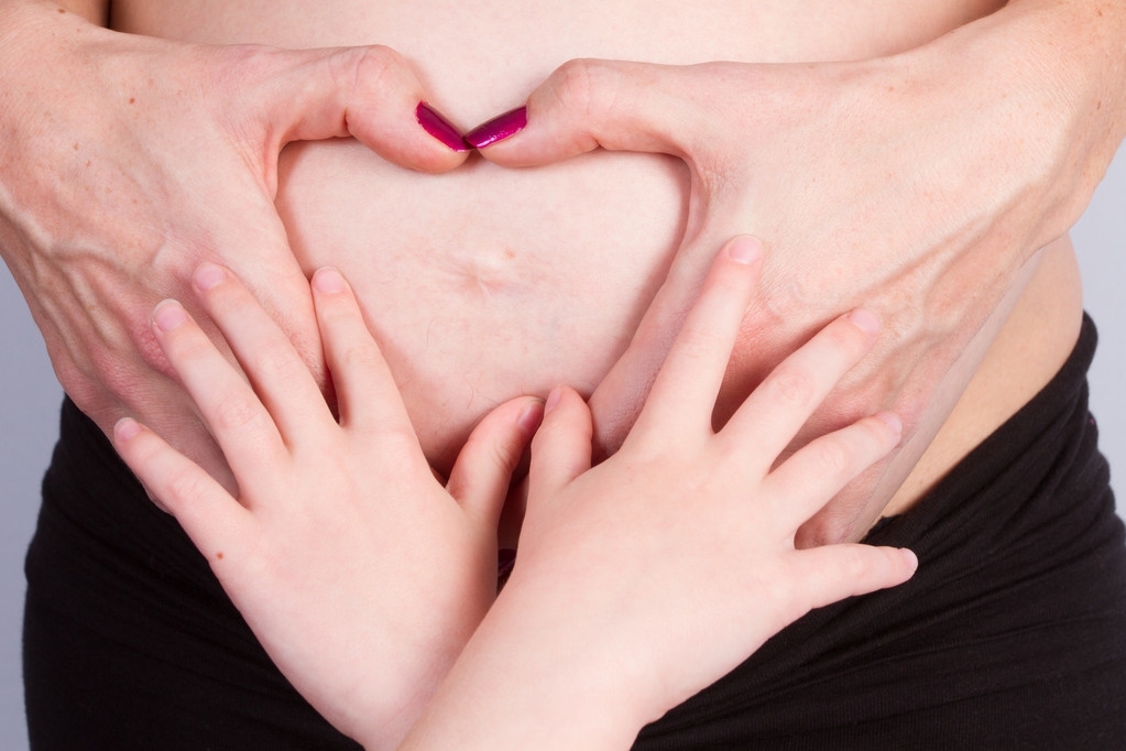 妇科咖啡色豆腐渣样分泌物怎么办,有咖啡色白带怎么回事